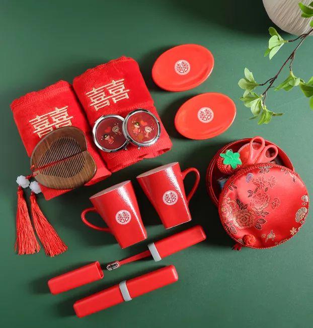 陪嫁箱子里面放什么东西好