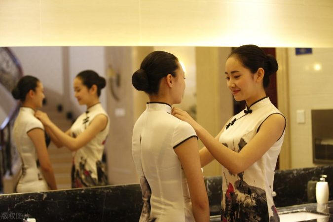 蚕丝衣服好处与缺点
