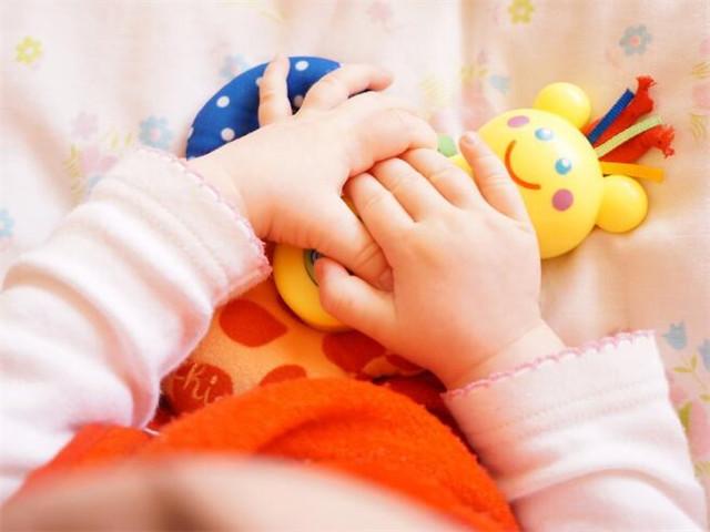 孩子满月送多少钱吉利
