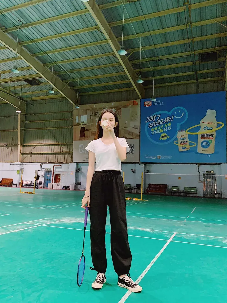 女性经常打羽毛球的好处