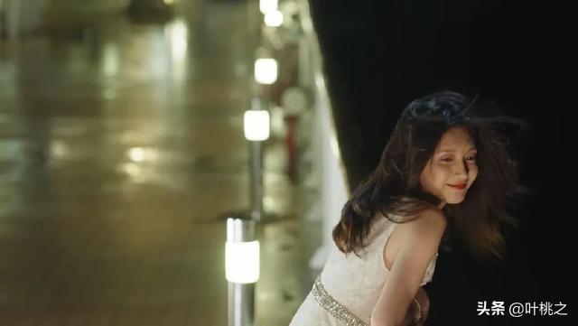女人低调有钱的特点