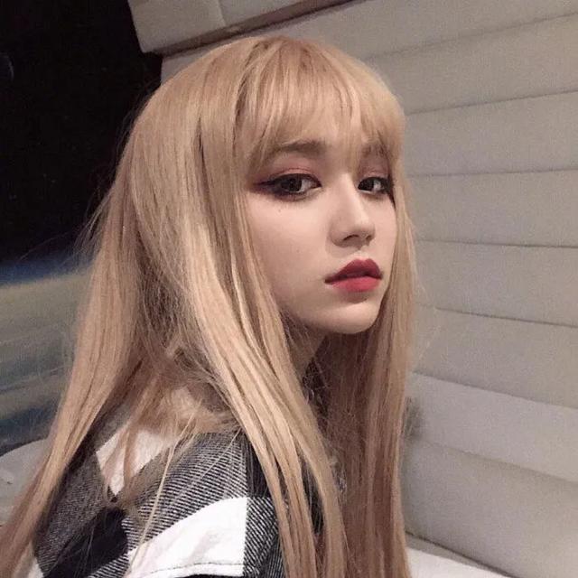 如何看出一个女人的家境好不好