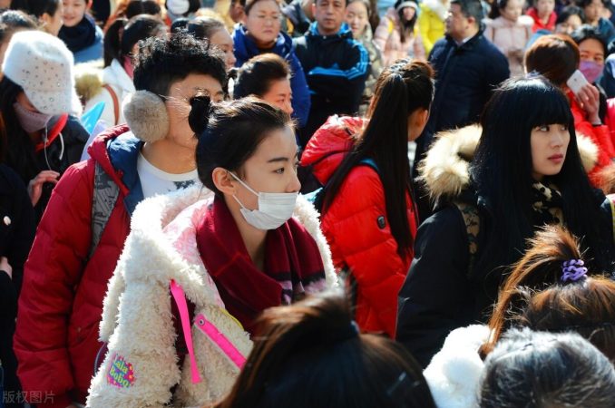 女孩子学传媒选什么专业好