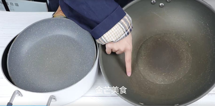 不粘锅涂层脱落还能用吗