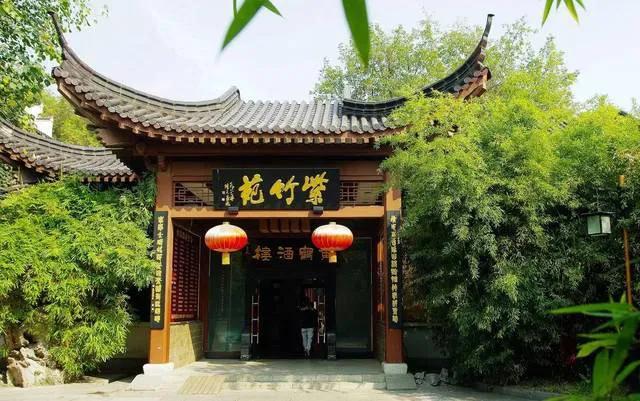 黄鹤楼在哪个省份哪个城市