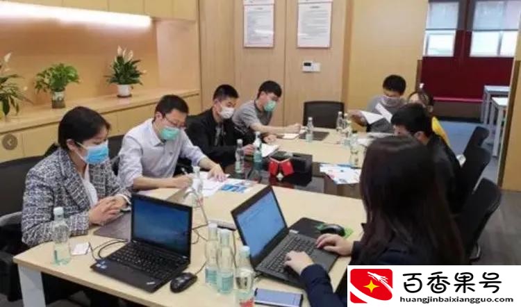 高等学历的普通工人工资多少钱