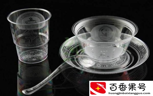 现在做一次性餐具怎么样