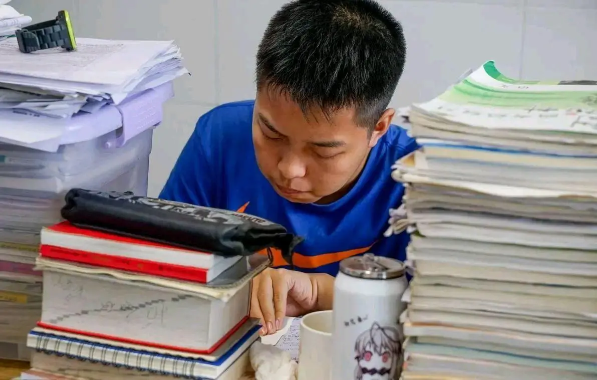 理科和文科哪个难度大