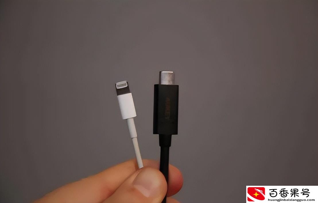 马斯克称苹果广告抽成过高