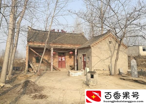 农村老房子千万别拆掉，想办法卖给城里人，一套也能赚十几万
