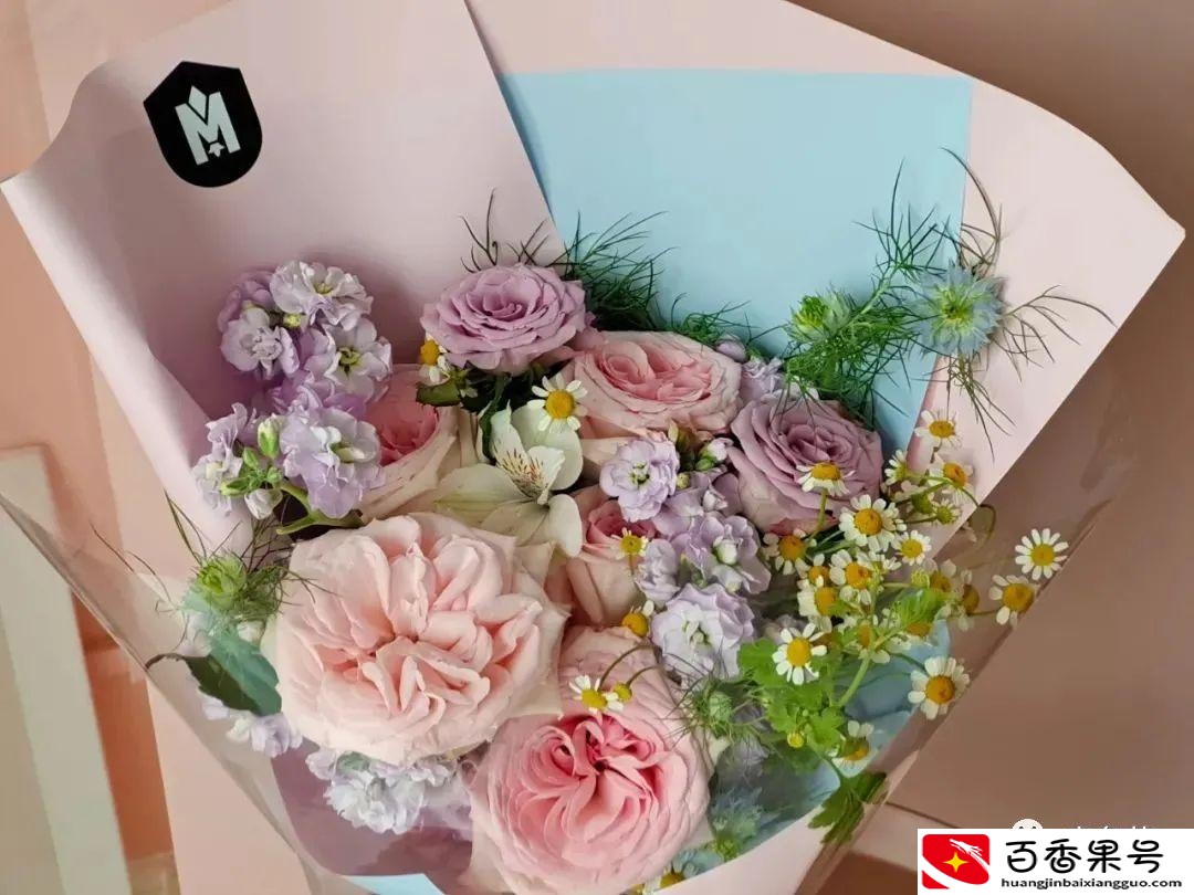 生孩子送什么礼物合适
