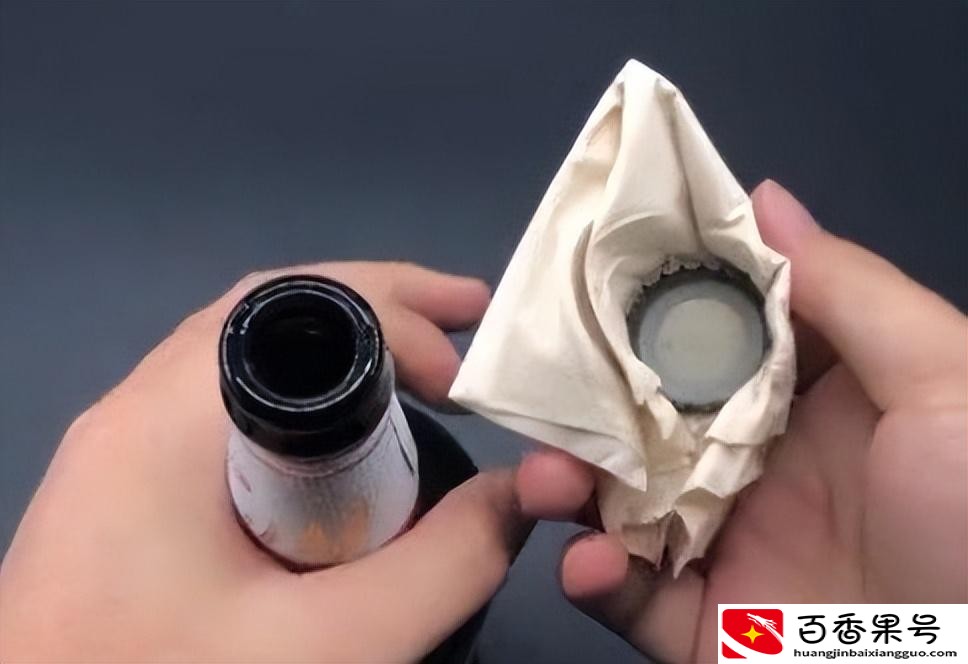 徒手开啤酒瓶盖