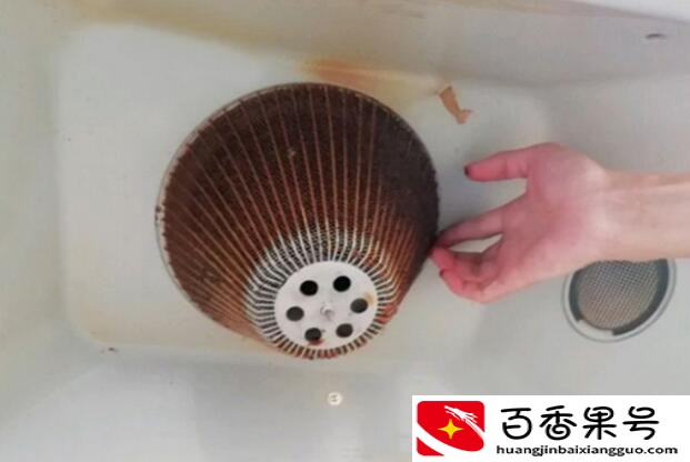 如何清洗油烟机？清洗油烟机的方法妙招？