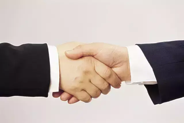 握手礼仪的基本要点