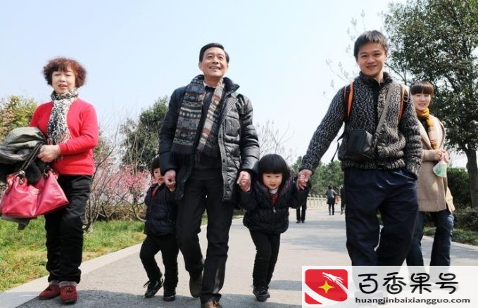 一年收入10万算穷人吗