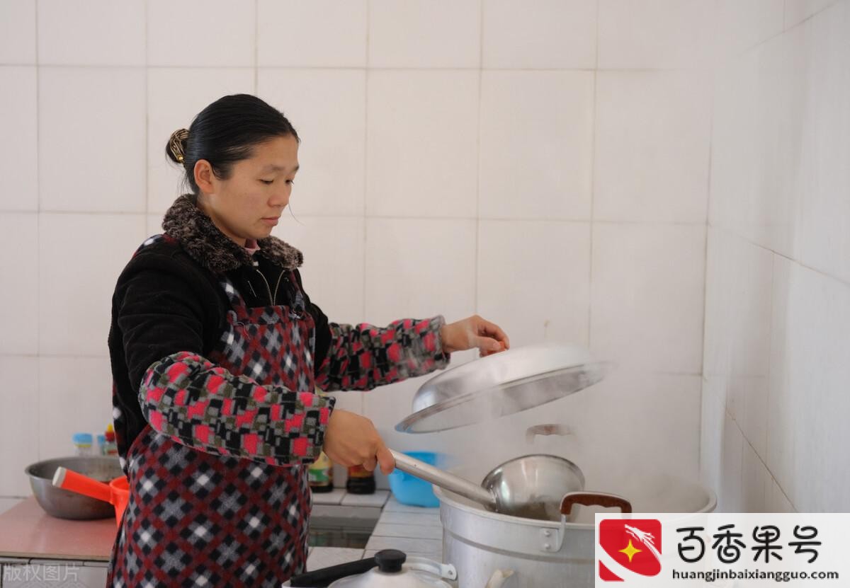 女生在养老院工作好吗