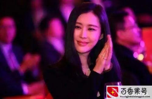 王石为什么会看上田朴珺
