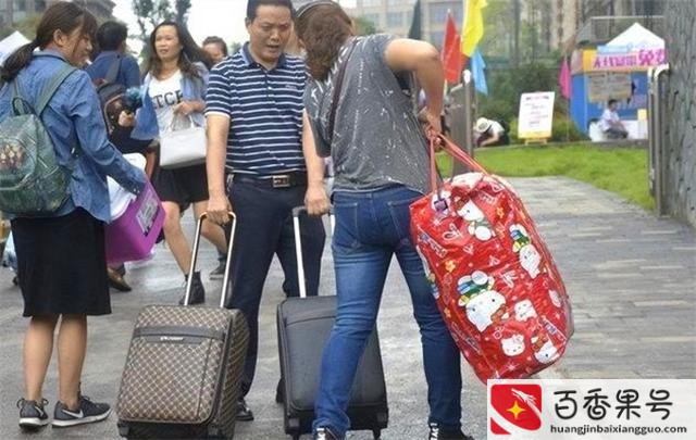 大学为什么要把户口迁到学校