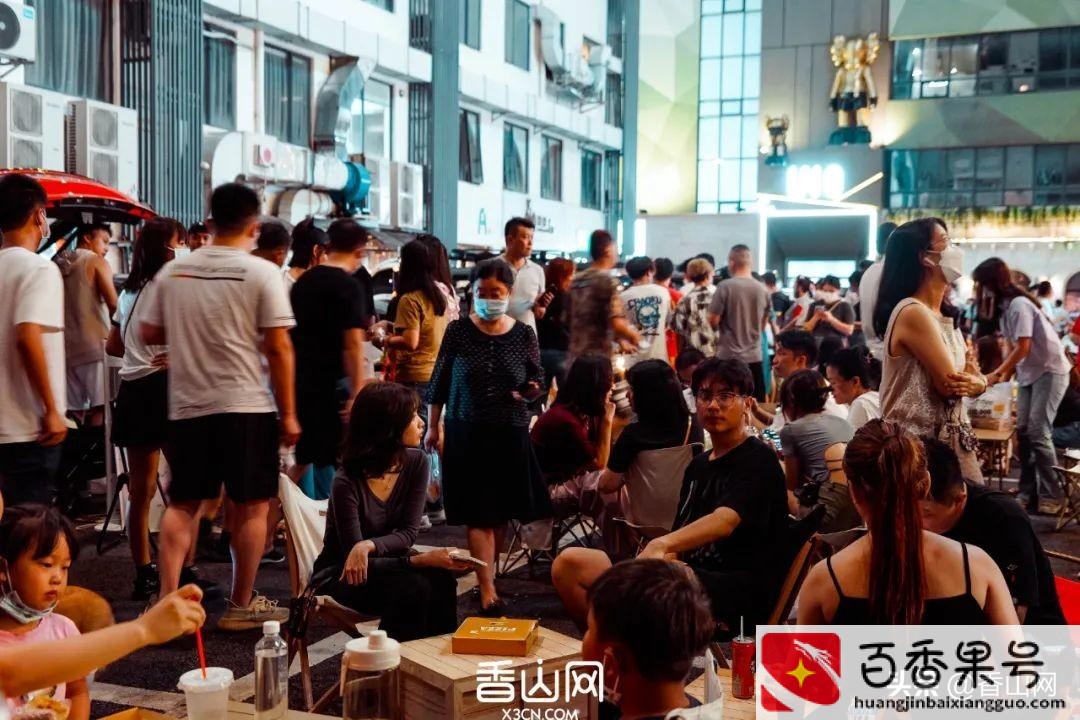 开私家车摆摊适合卖什么