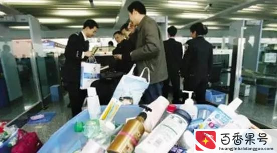 坐飞机不能带哪些化妆品