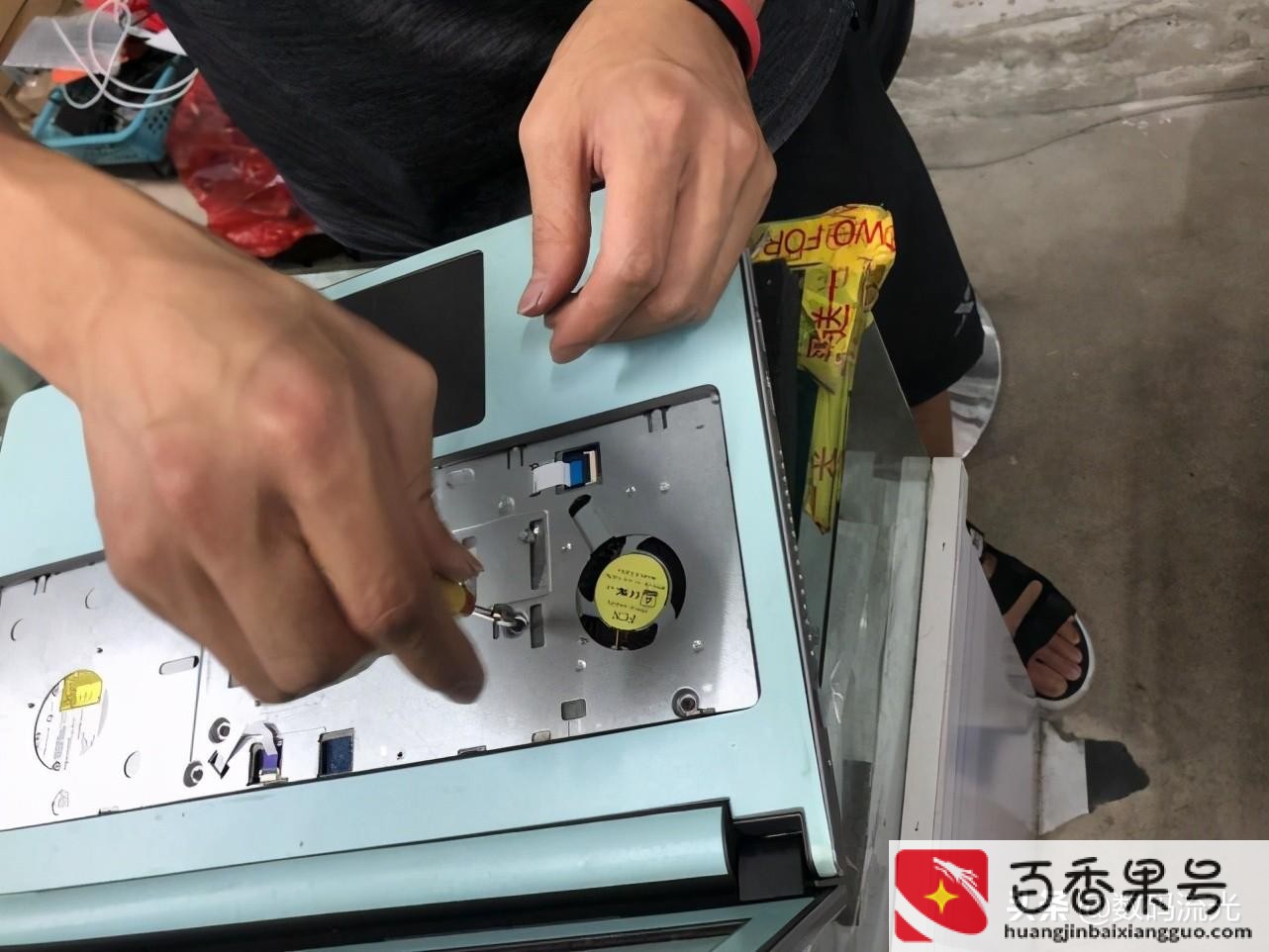 修电脑为什么不当面修