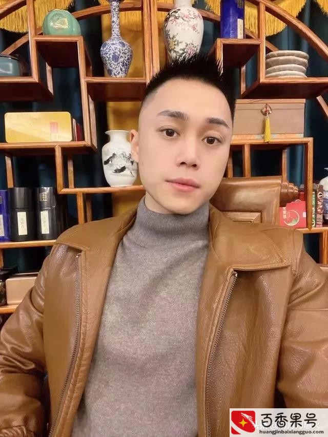 天佑现在做什么工作呢