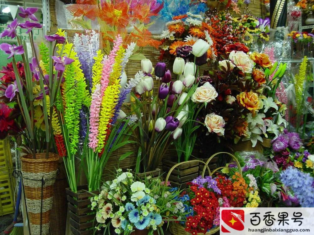 开鲜花店的利润空间大概是多少