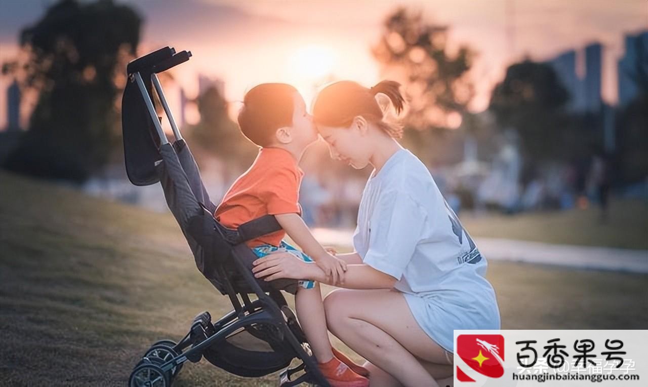 太空中有哪些资源至少说出2点来