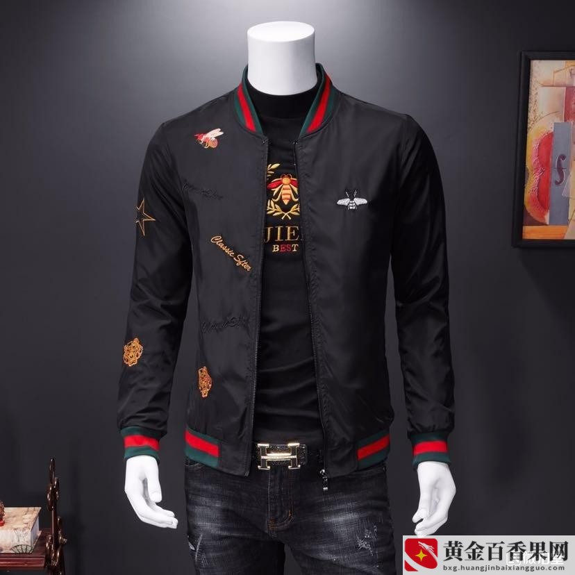 初入职场的男生穿什么？男生初入职场怎么穿衣服？