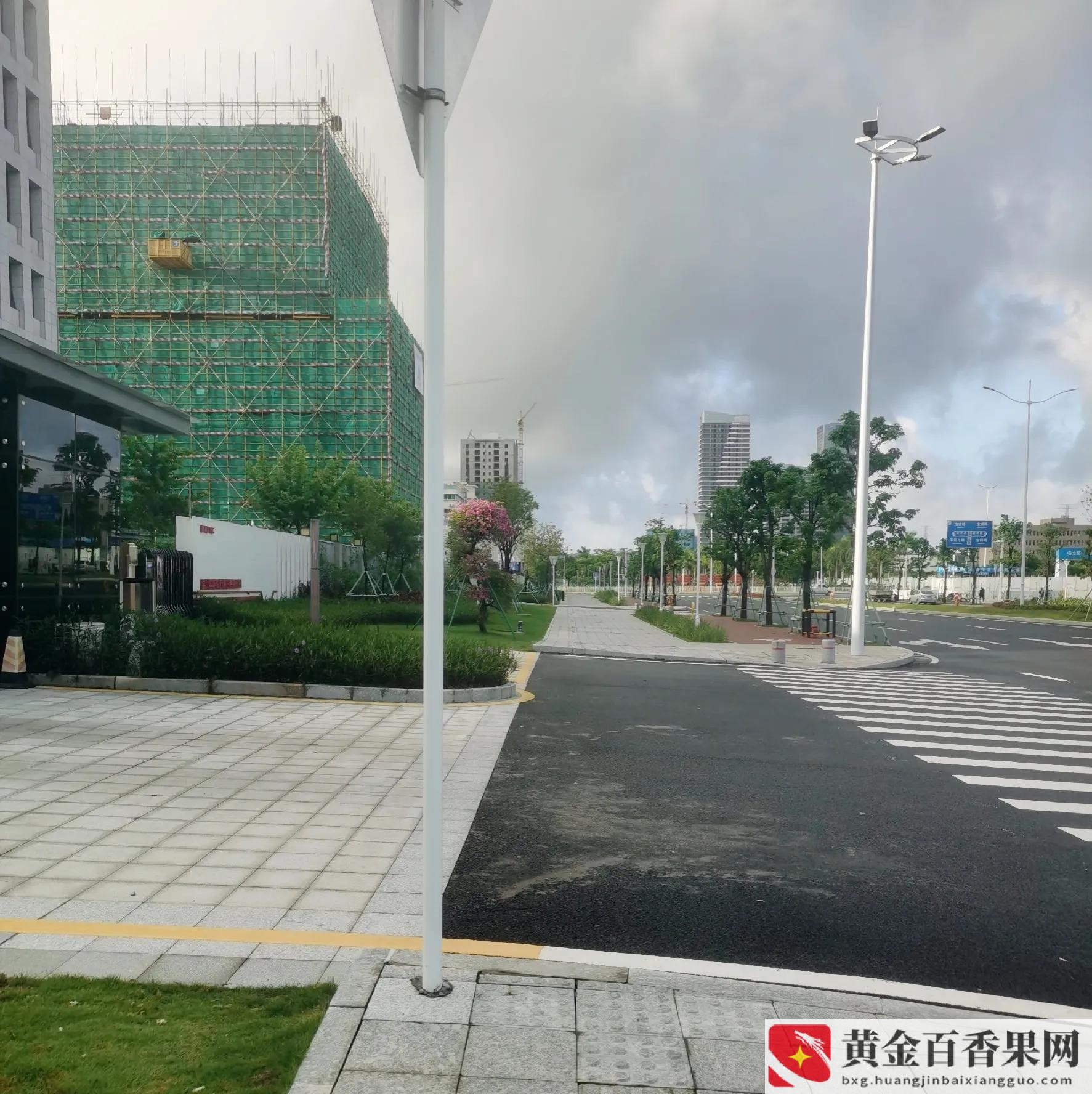 公司上班收手机合法吗？上班期间强制上交手机合法吗？