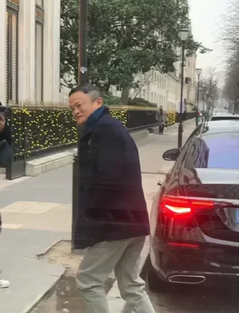 马云一年能赚多少个亿？马云一年挣多少钱人民币？